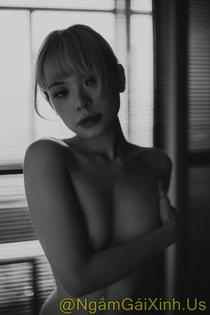 NGX_Kuromelo Vol 9 B&W_36