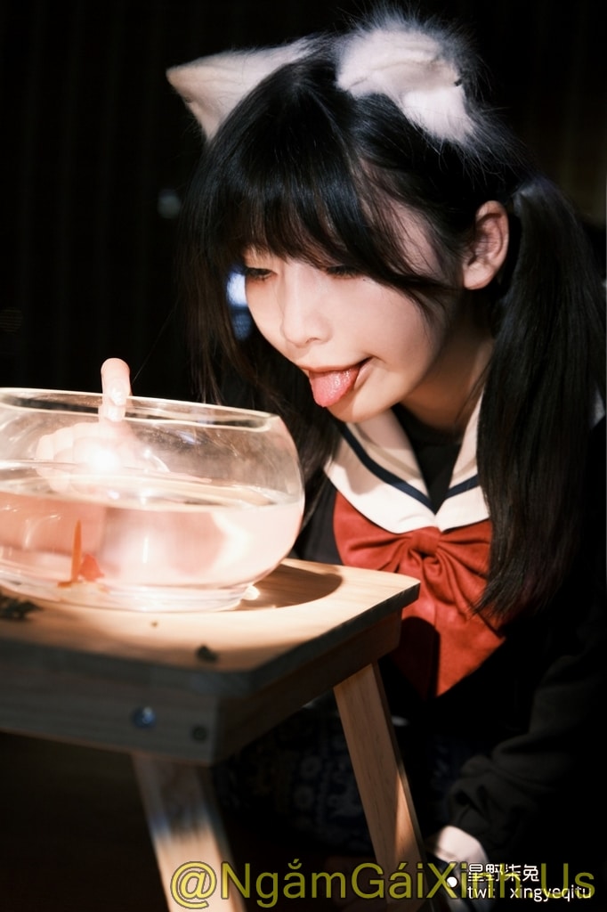 NGX_XM_The fish catching girl after school_40